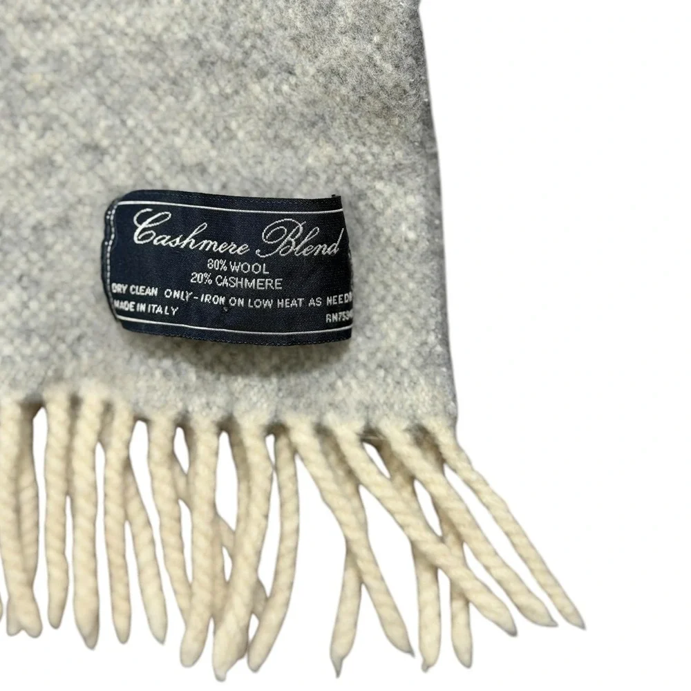 Cashmere Wool Blend Muffler Scarf Grey Made in Italy Fringe Trim Unisex 8